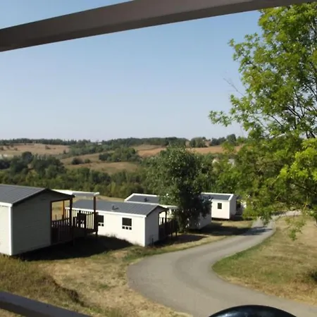Avec Terrasse, 3 Chambres, 8 Personnes - Api-1-52-376