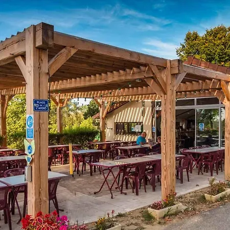 Avec Terrasse, 3 Chambres, 8 Personnes - Api-1-52-376 * Le Grand-Serre